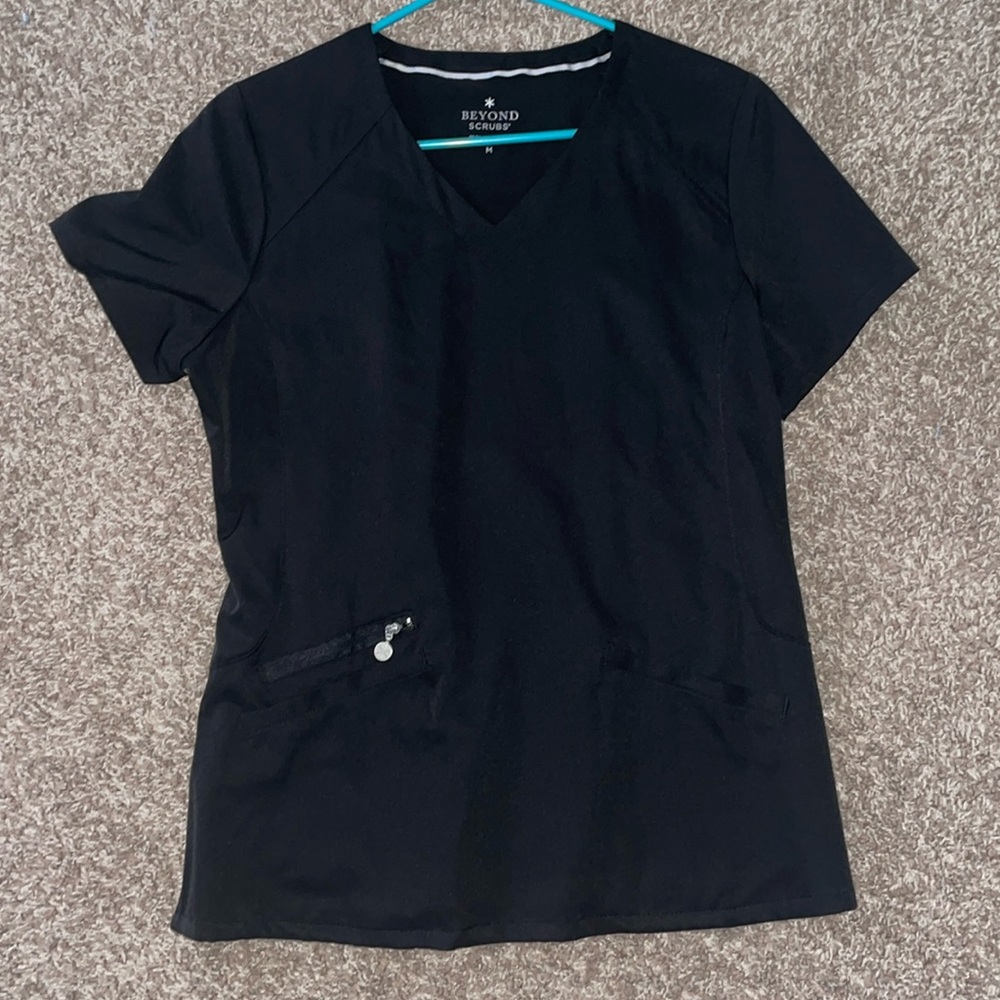 Beyond Scrubs Top 👩‍⚕️👨‍⚕️